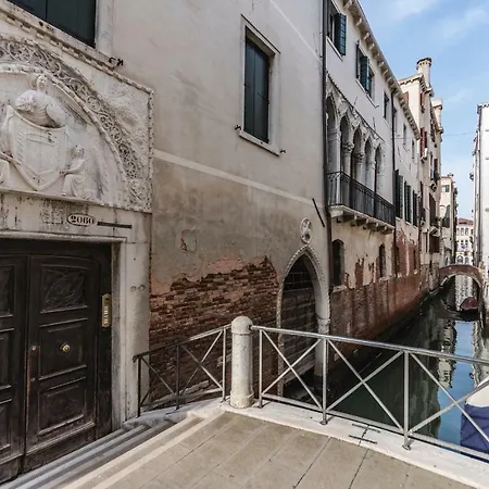 Apartamento Cà Brunilda-luxury Penthouse With Terrace Veneza