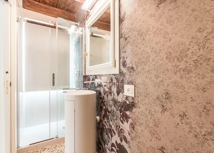 아파트 Ca Brunilda-luxury Penthouse With Terrace