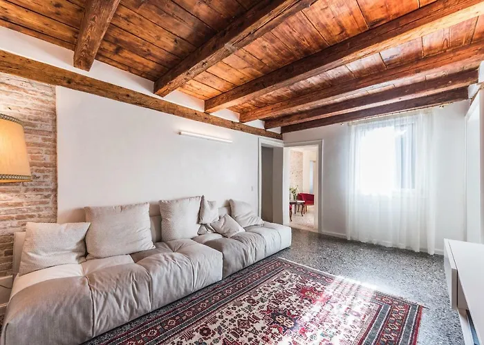 아파트 Ca Brunilda-luxury Penthouse With Terrace *