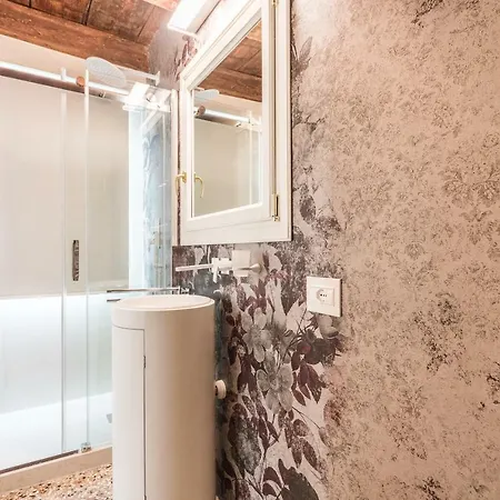 דירה Ca Brunilda-luxury Penthouse With Terrace