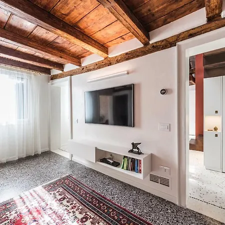 Ca Brunilda-luxury Penthouse With Terrace דירה *